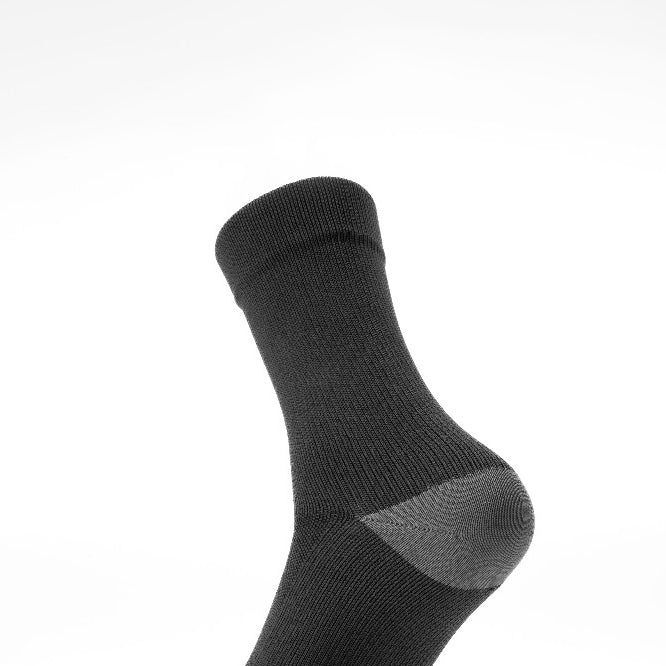 RUGHEN Crew Socks